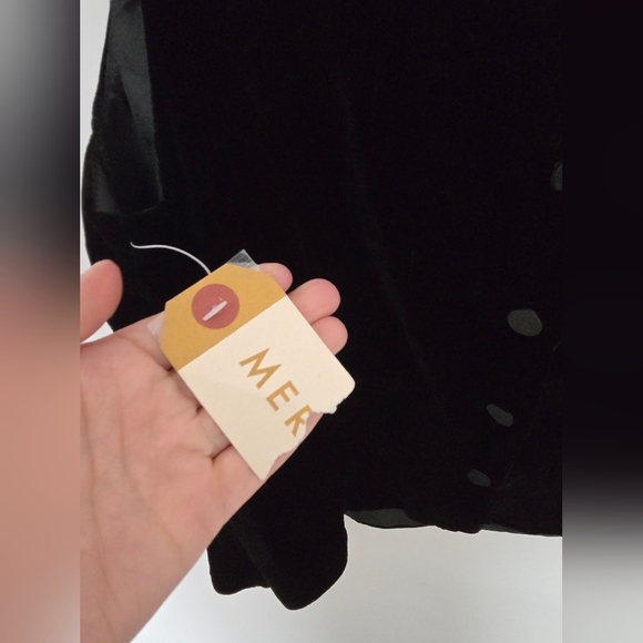 Merona black silk blend velvet sleeveless button back top deadstock | Medium - Picture 5 of 7